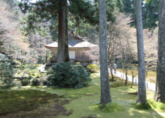 京都大原　三千院(往生極楽院)の境内と阿弥陀堂